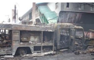 인천 서구 가좌동 통일공단 내 이레화학 공장 화재로 폐허된 모습.
