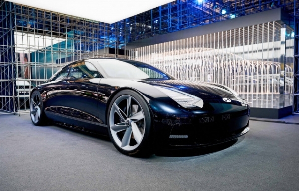 현대차가 출시할 두 번째 전용 전기차 아이오닉6의 콘셉트카 '프로페시(Prophecy)사진제공=장호진기자3003sn@hanmail.net