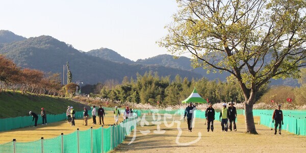 「제1회 임곡 No.1 파크골프대회」 경기 모습. 