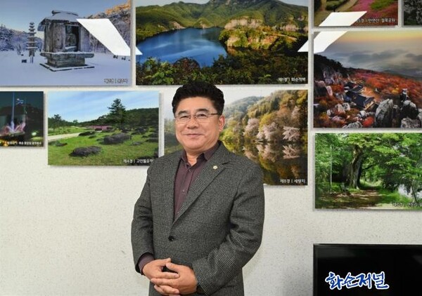 김석봉 화순군의회 의원이 지금까지의 의정활동을 되돌아보며 가치관과 보람 등에 대해 전했다.